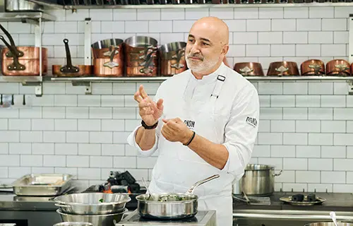 השף זוזו חנא במפגש עם תלמידי דנון